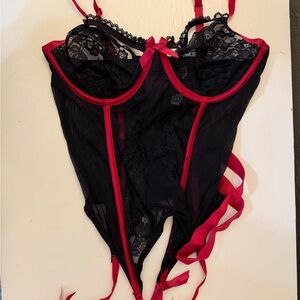 *NWT* Elegant Black and Red Lace Bodysuit